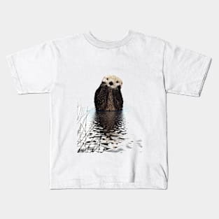 Adorable Smiling Otter in Lake Kids T-Shirt